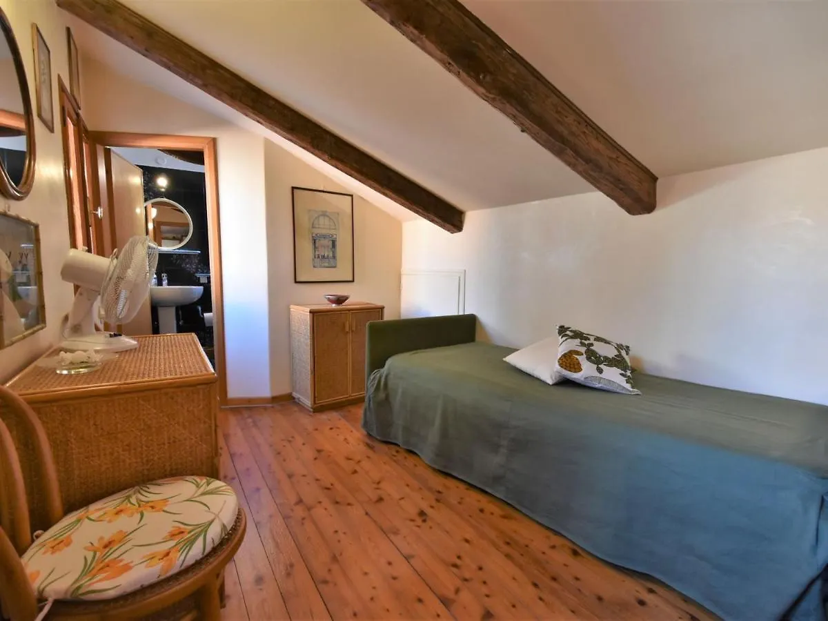 Apartment Fondamenta Del Rielo By Interhome Venedig