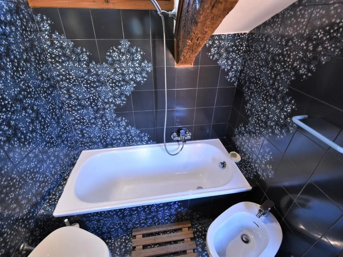 Apartment Fondamenta Del Rielo By Interhome 0*, Venice Italy